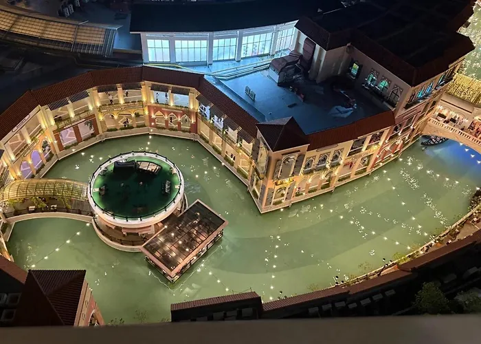 Apartment Chic At Venice Grand Canal Mall View *