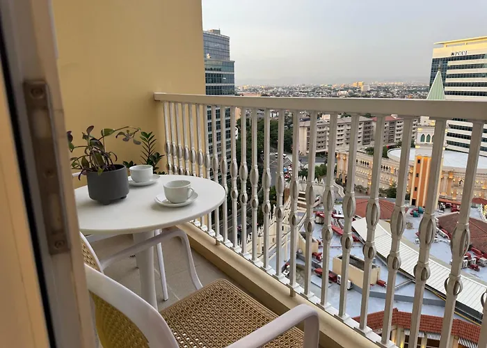 Apartment Chic At Venice Grand Canal Mall View